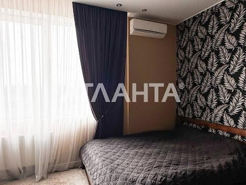 квартира за адресою Середньофонтанська вул., 19
