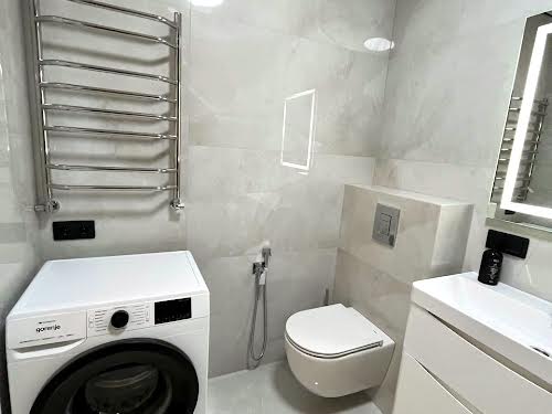 квартира за адресою Флотська вул., 10б