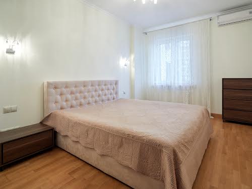 квартира за адресою Дегтярівська вул., 25А