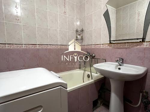 квартира по адресу Героев Днепра ул., 81