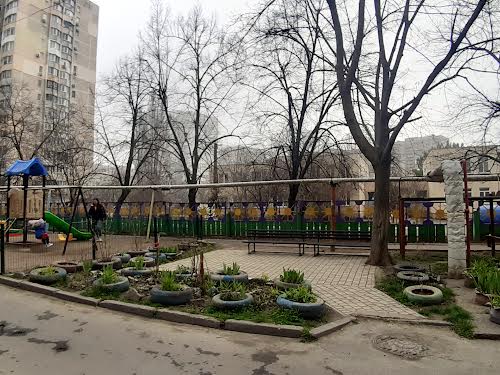 квартира за адресою Одеса, Академіка Корольова вул., 43/1