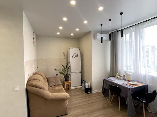 квартира за адресою Промениста вул., 42
