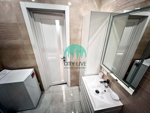 квартира за адресою Пасічна вул., 15, 15а, 15б