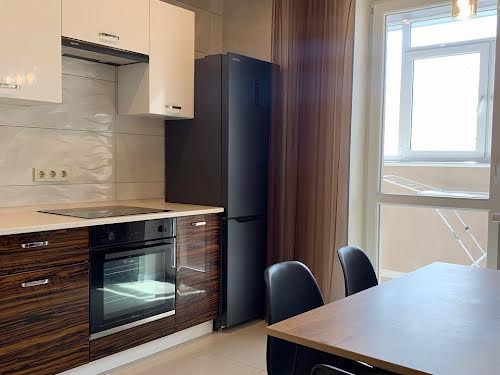 квартира по адресу Драгоманова, 8