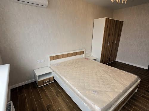 квартира за адресою Всеволода Змієнка вул., 34/21