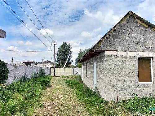 дом по адресу с. Осещина, Озерна, 14