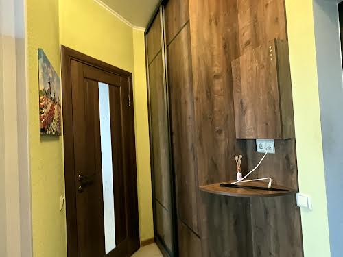 квартира по адресу Степана Бандери ул., 40/2А