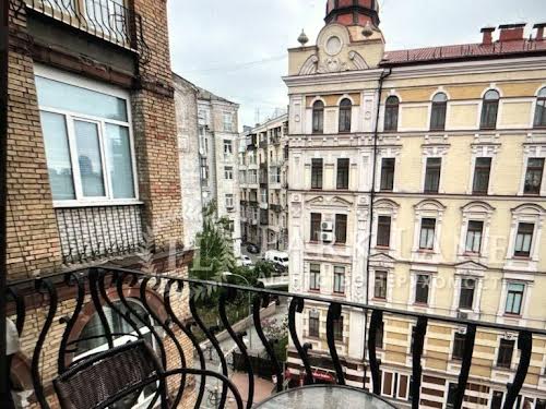 квартира по адресу Софиевская ул., 16/16
