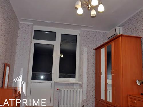 квартира за адресою Олени Пчілки вул., 2