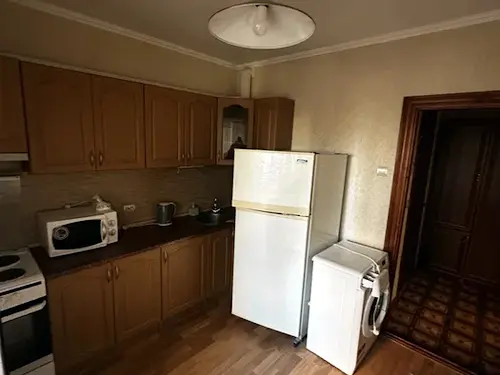 квартира за адресою Драгоманова вул., 12-А
