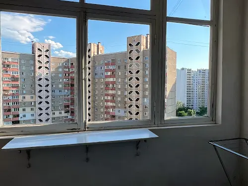 квартира за адресою Анни Ахматової вул., 16-Б