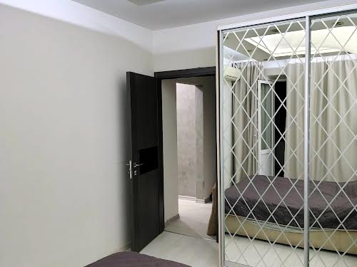 квартира за адресою Панікахи вул., 77а