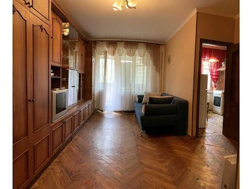 квартира за адресою Наукова вул., 106