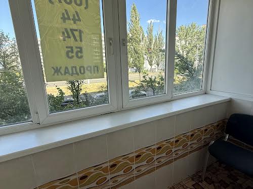 квартира за адресою Левка Лук'яненка вул. (Маршала Тимошенка), 4