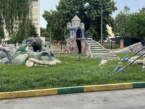 квартира по адресу Машинобудівників ул., 6-В