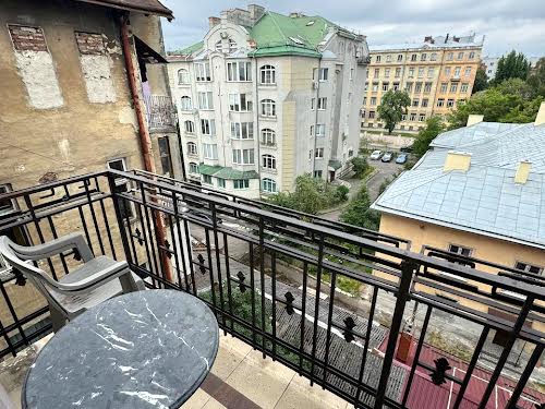 квартира по адресу Тарнавского ул. (Кутузова), 4