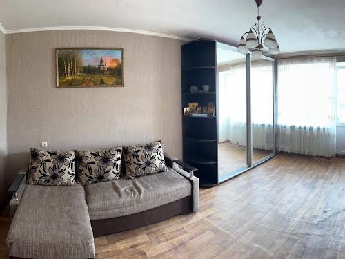 квартира за адресою Балківська вул., 28
