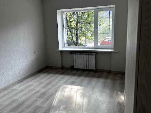 квартира за адресою Дмитра Яворницького вул., 4