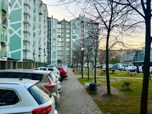 квартира за адресою Юліана Целевича вул., 34
