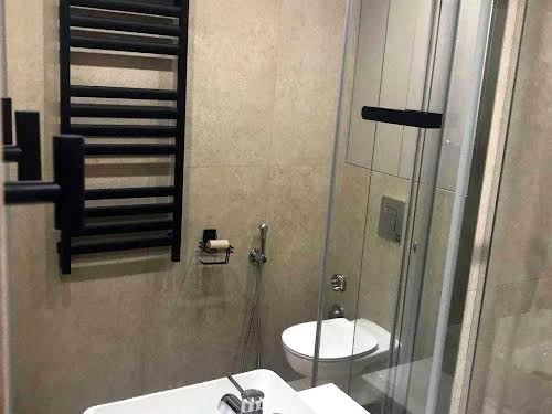 квартира за адресою Залізнична вул., 7