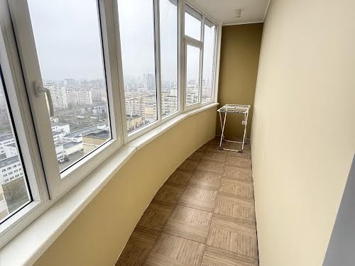квартира за адресою Ревуцького вул., 9