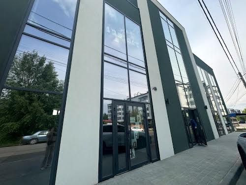 коммерческая по адресу Лисневицкая ул., 1