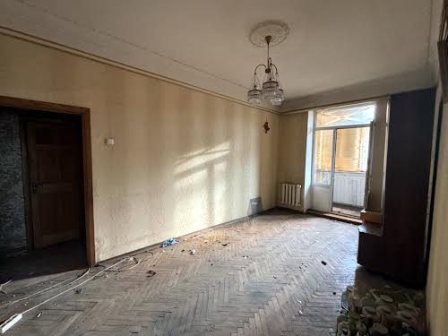 квартира за адресою Нижньоюрківська вул., 3