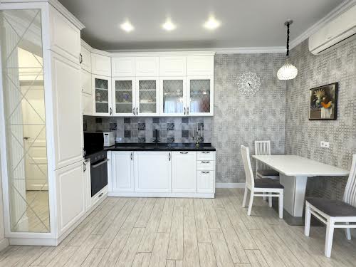 квартира за адресою Канатна вул., 122