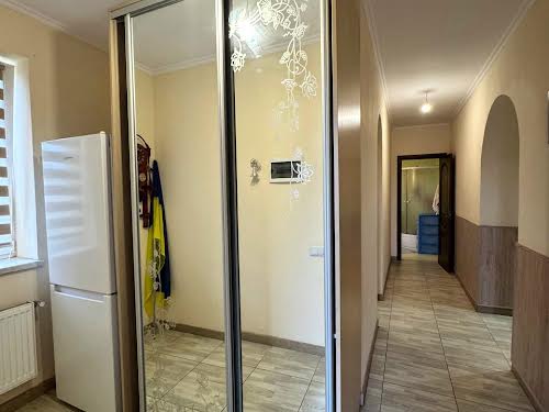 будинок за адресою с. Поріччя, Низинна, 70