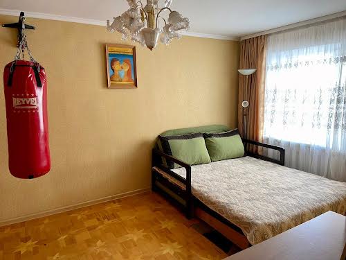 будинок за адресою Володимира Моссаковського вул. (Клари Цеткін), 30А