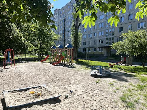 квартира за адресою Олега Мудрака вул. (Генерала Наумова), 25