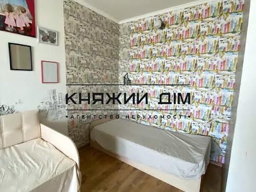 квартира за адресою Драгоманова вул., 8-А