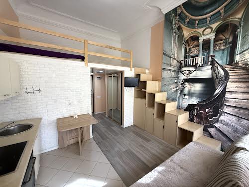 квартира за адресою Толстого Льва пл., 4