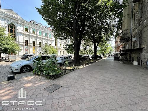 комерційна за адресою Ніжинська вул., 64