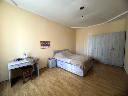 дом по адресу Бернардацци ул. (Красных Зорь), 5