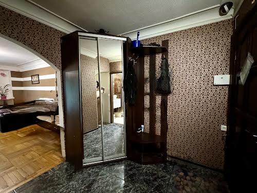 квартира за адресою Автобуду, 8