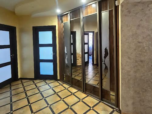квартира за адресою Курбаса, 7