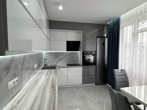 квартира за адресою Декабристів, 45
