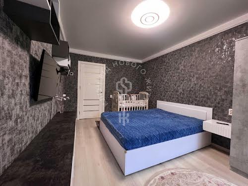квартира за адресою Мілютенка вул., 15а