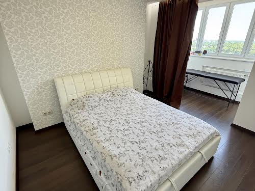 квартира по адресу Академика Глушкова просп., 9-В