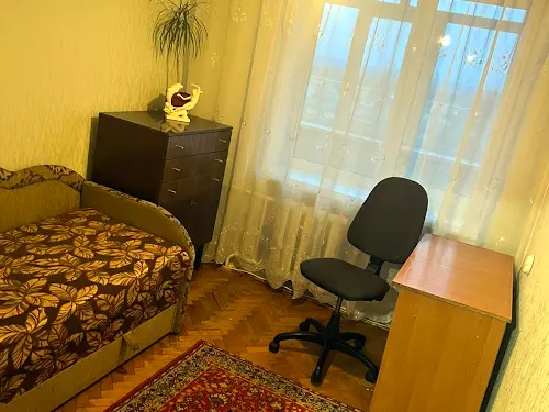 квартира за адресою Волонтерська вул. (Тувинських Добровольців), 8