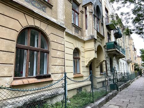 квартира за адресою Паркова вул. (), 12