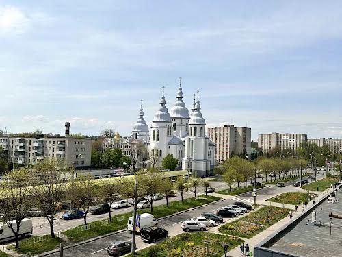 квартира за адресою Низинна вул., 2