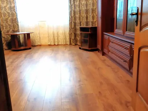 квартира за адресою Миколи Бажана просп., 10