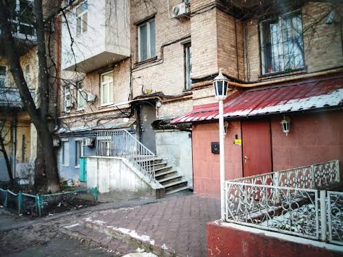 квартира за адресою Тарасівська вул., 3