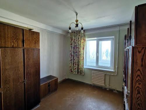 квартира за адресою Академіка Булаховського вул., 30а