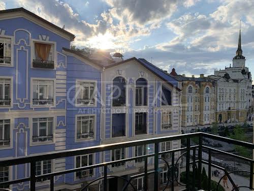 квартира за адресою вул. Дегтярная, 7