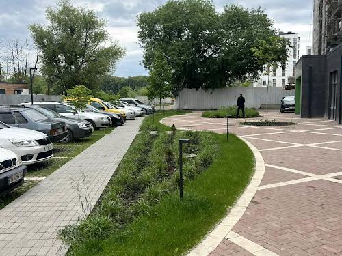 коммерческая по адресу Гетмана Мазепы ул., 168
