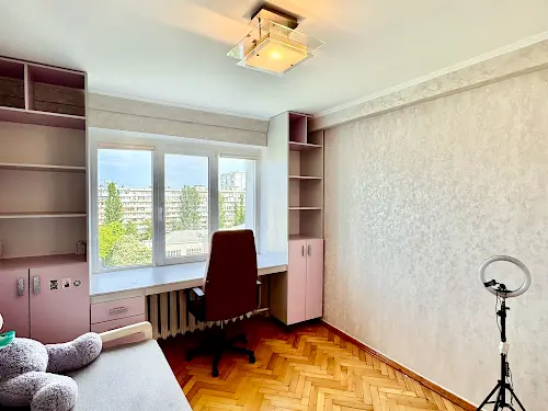 квартира за адресою Мілютенка вул., 28-А