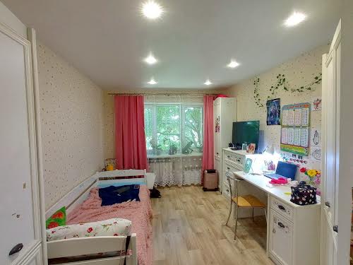 квартира за адресою Солідарна вул., 2